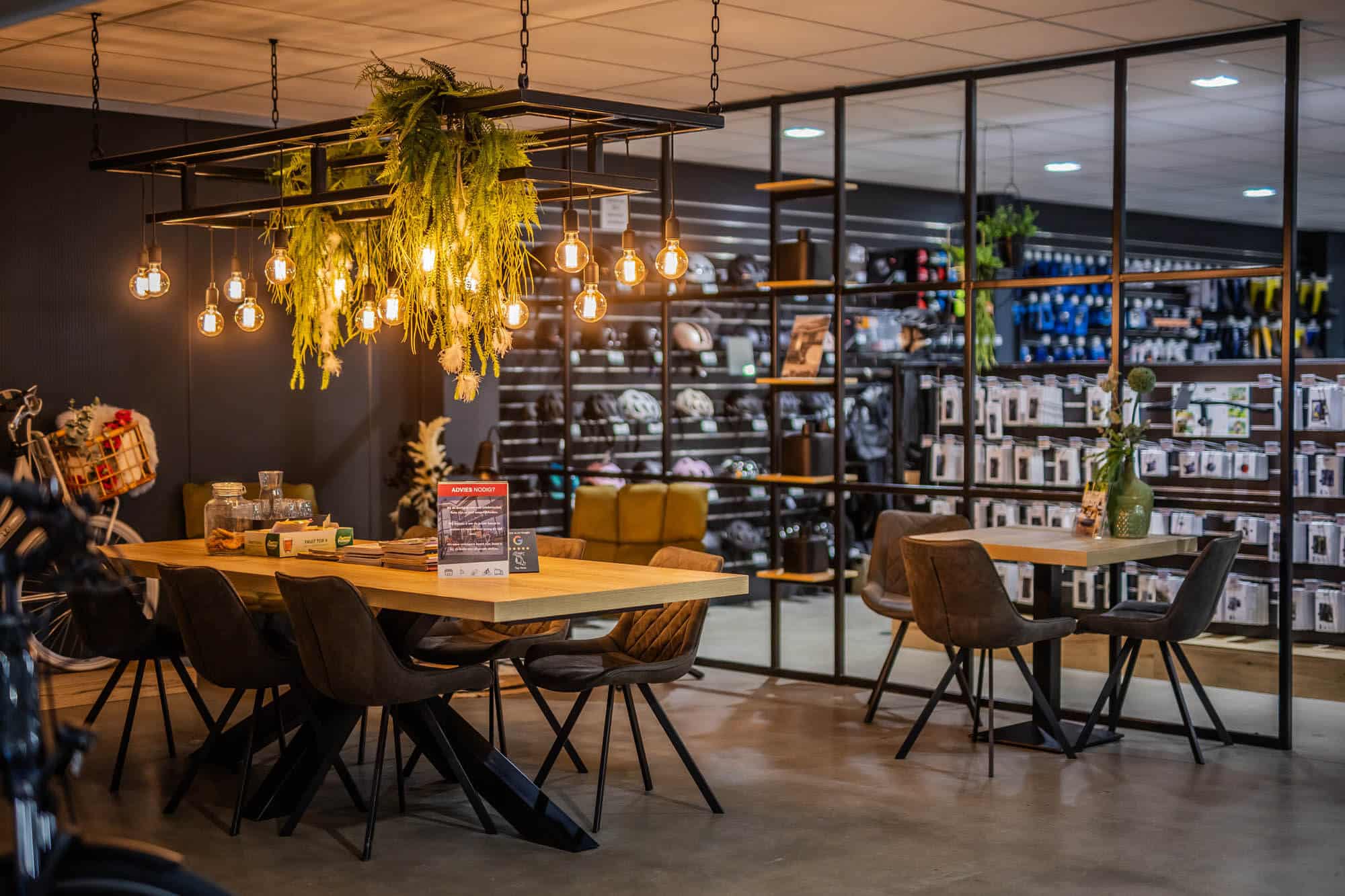 Koffiecorner Dikkenberg Tweewielers